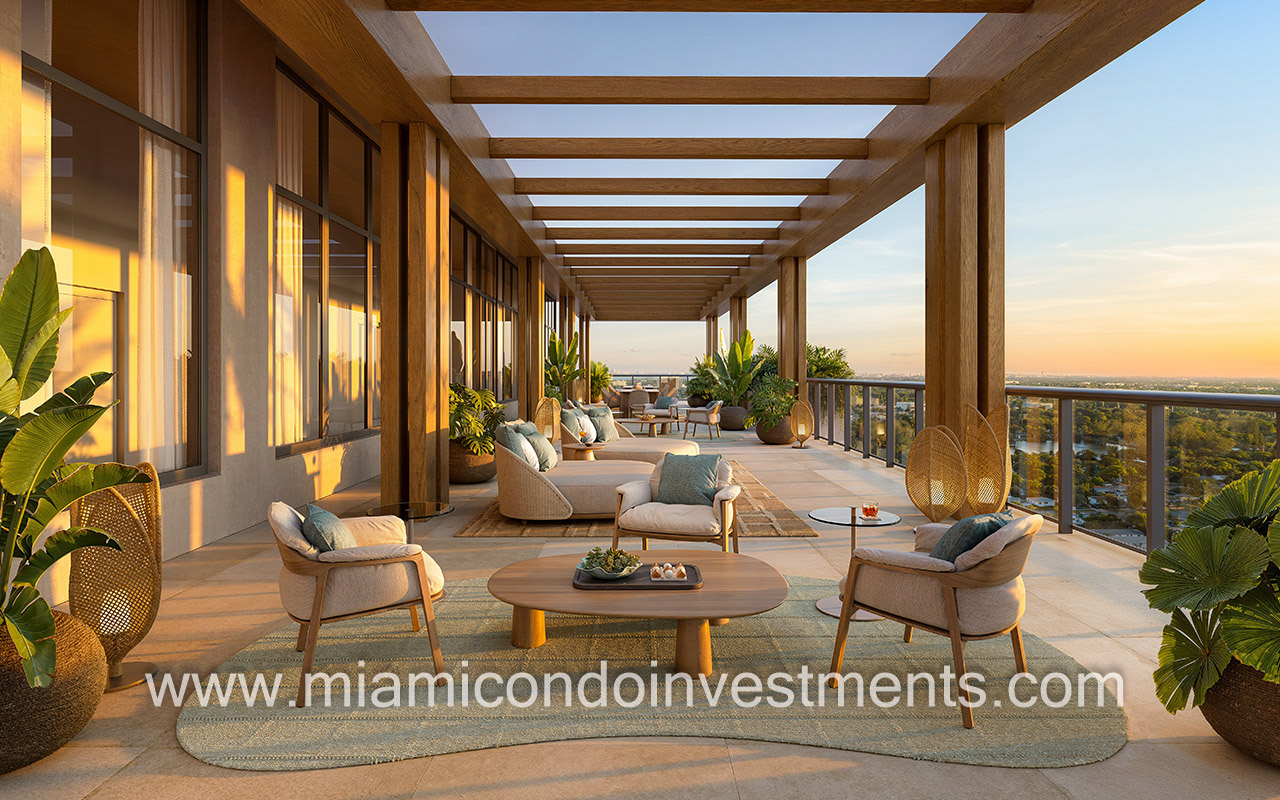 The William sunset lounge