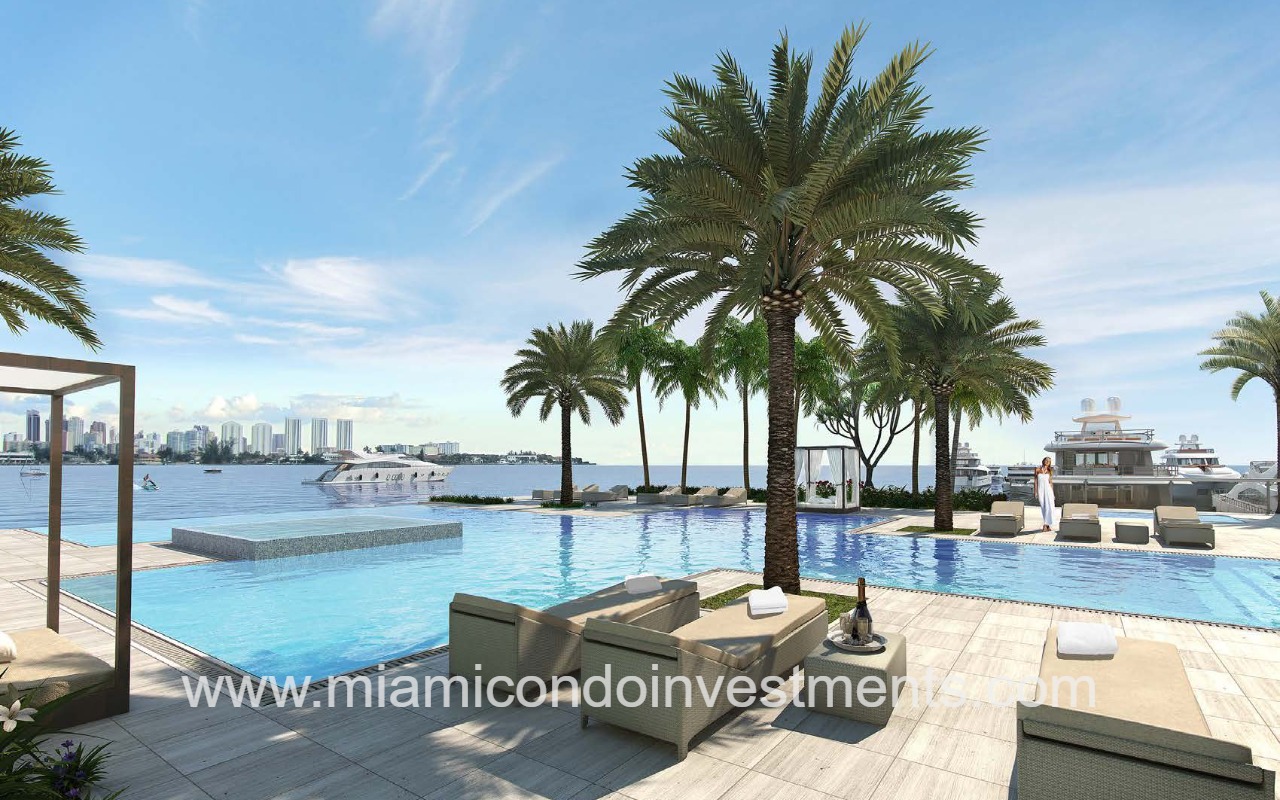 Marina Palms North sun deck and pool