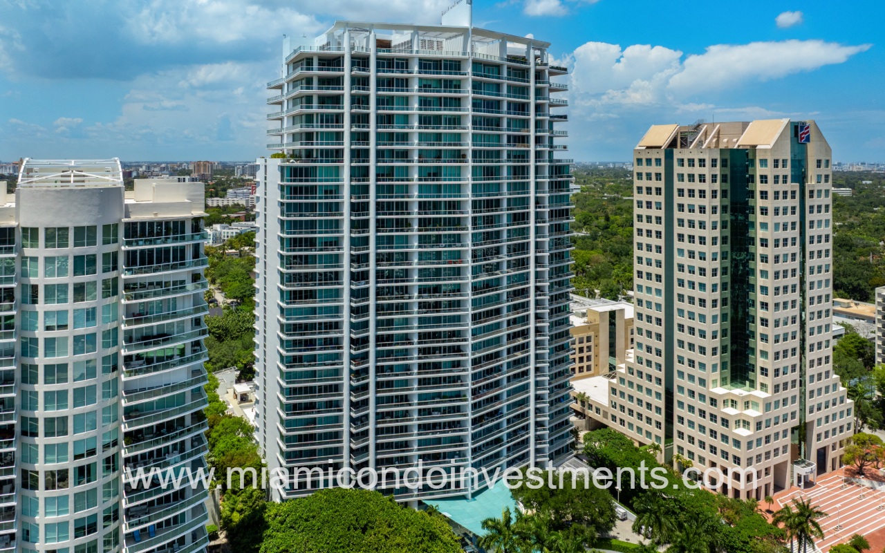 Grovenor House condos drone of facing building slightly angled