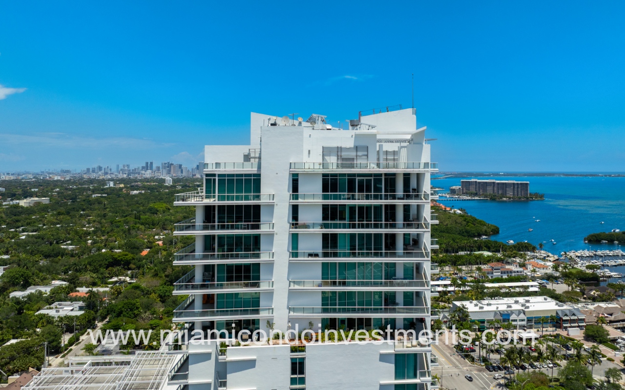 Grovenor House condos drone facing top side angle of building