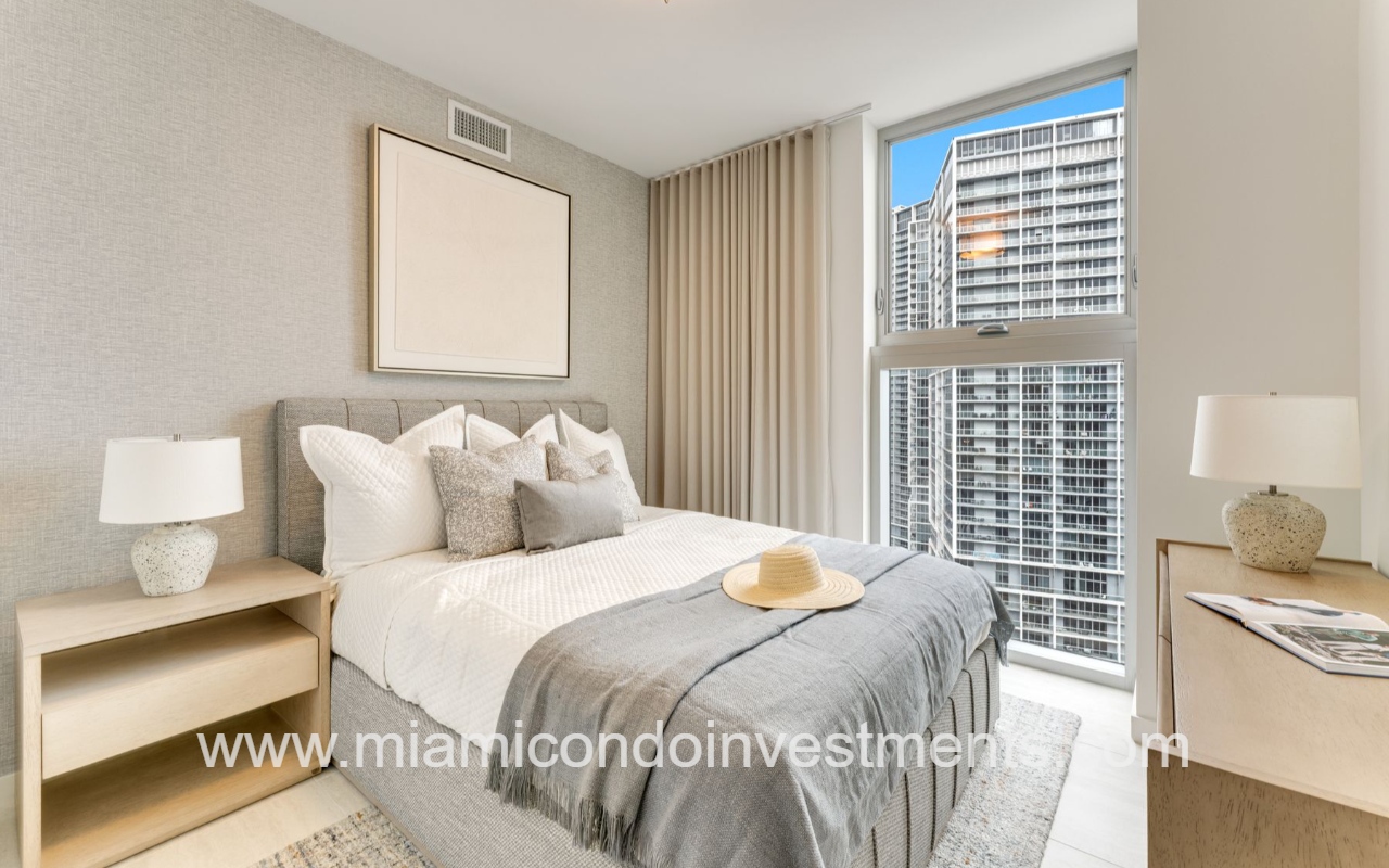 Viceroy Brickell bedroom