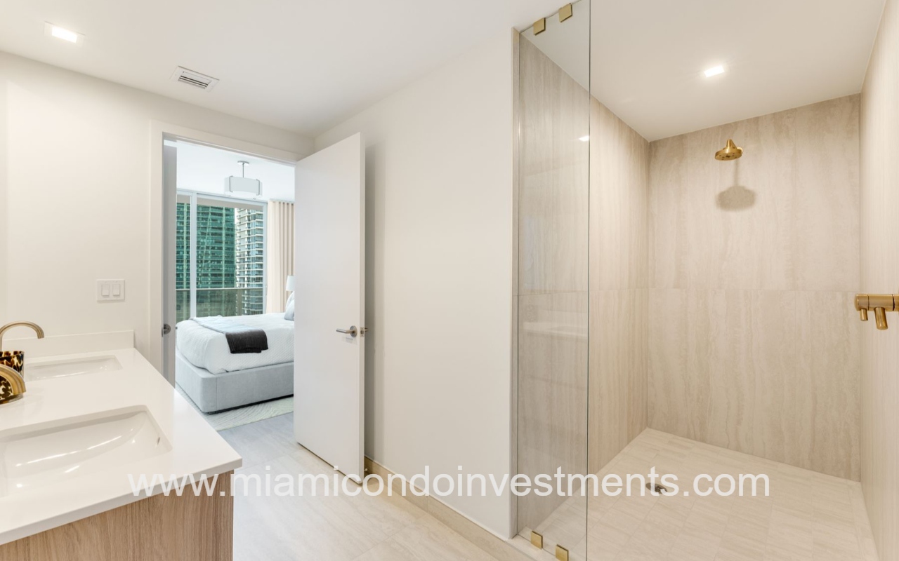 Viceroy Brickell primary bathroom shower